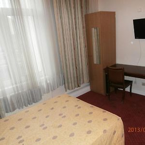 Kamer met een King Size Bed